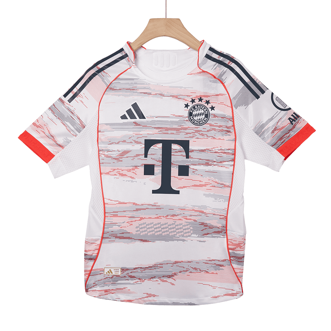 OLISE #17 Munich Extérieur Maillot 2025/26 Blanc Joueur