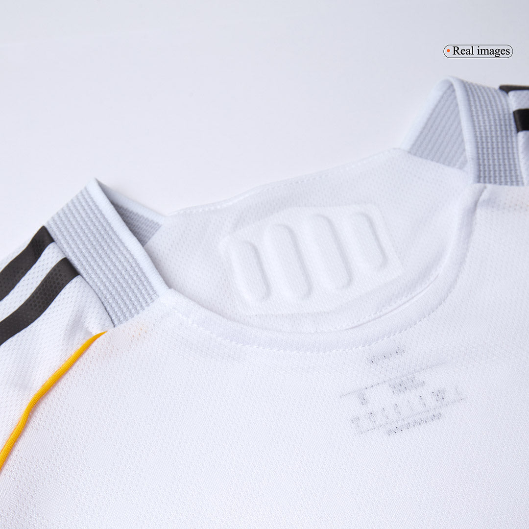 TCHOUAMENI #14 Real Madrid Domicile Maillot 2025/26 Blanc Authentique